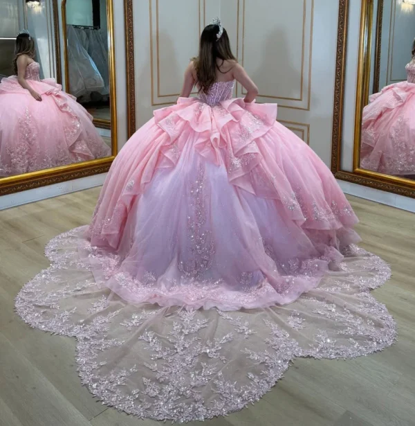 SE005-2 Princess Quinceanera Dresses for Sweet 16 Tulle Lace Appliqued Prom Party Dresses