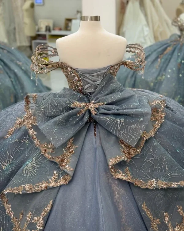 SE006-3 Tulle Lace Beaded Quinceanera Dresses Ball Gown Sweet 16 Birthday Dresses