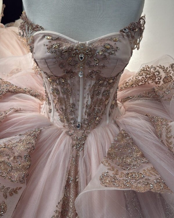 SE008-3 Sweetheart Tulle Ruffle Lace Appliqued Blush Quinceanera Dresses for Sweet 16 Party