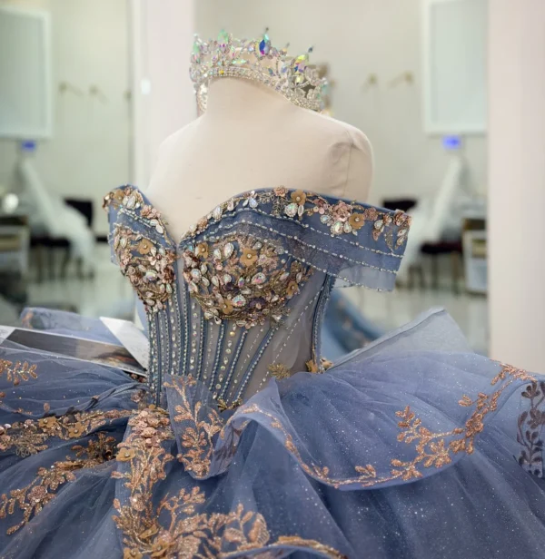 Off Shoulder Tulle Corset Appliqued Quinceanera Dresses Princess Sweet 16 Party Gowns