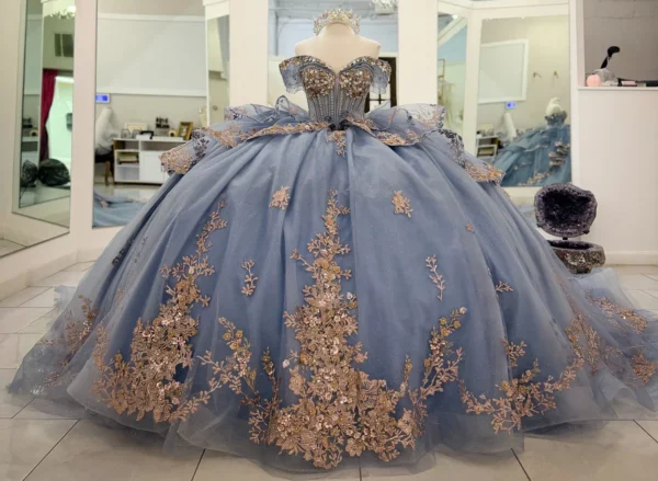 Off Shoulder Tulle Corset Appliqued Quinceanera Dresses Princess Sweet 16 Party Gowns